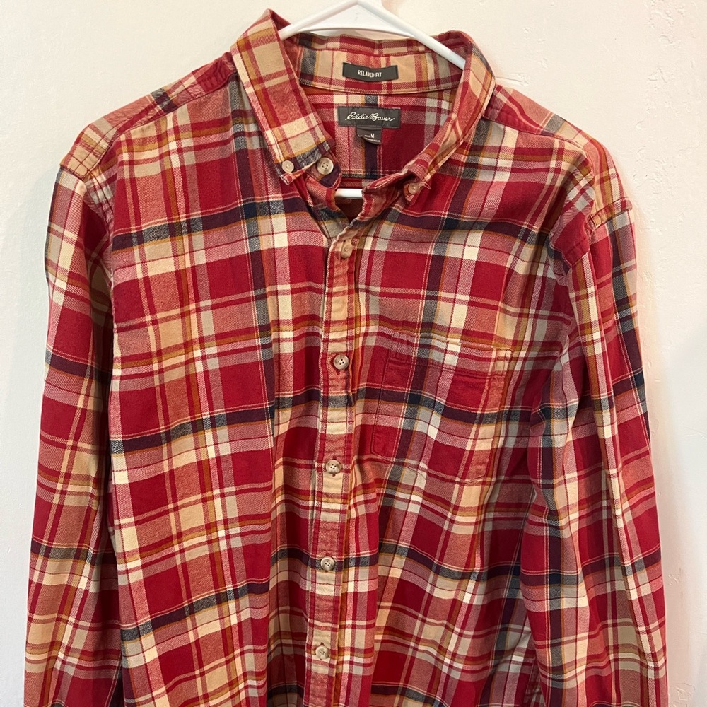 Eddie Bauer Relaxed Fit Medium Flannel Button Down Shirt